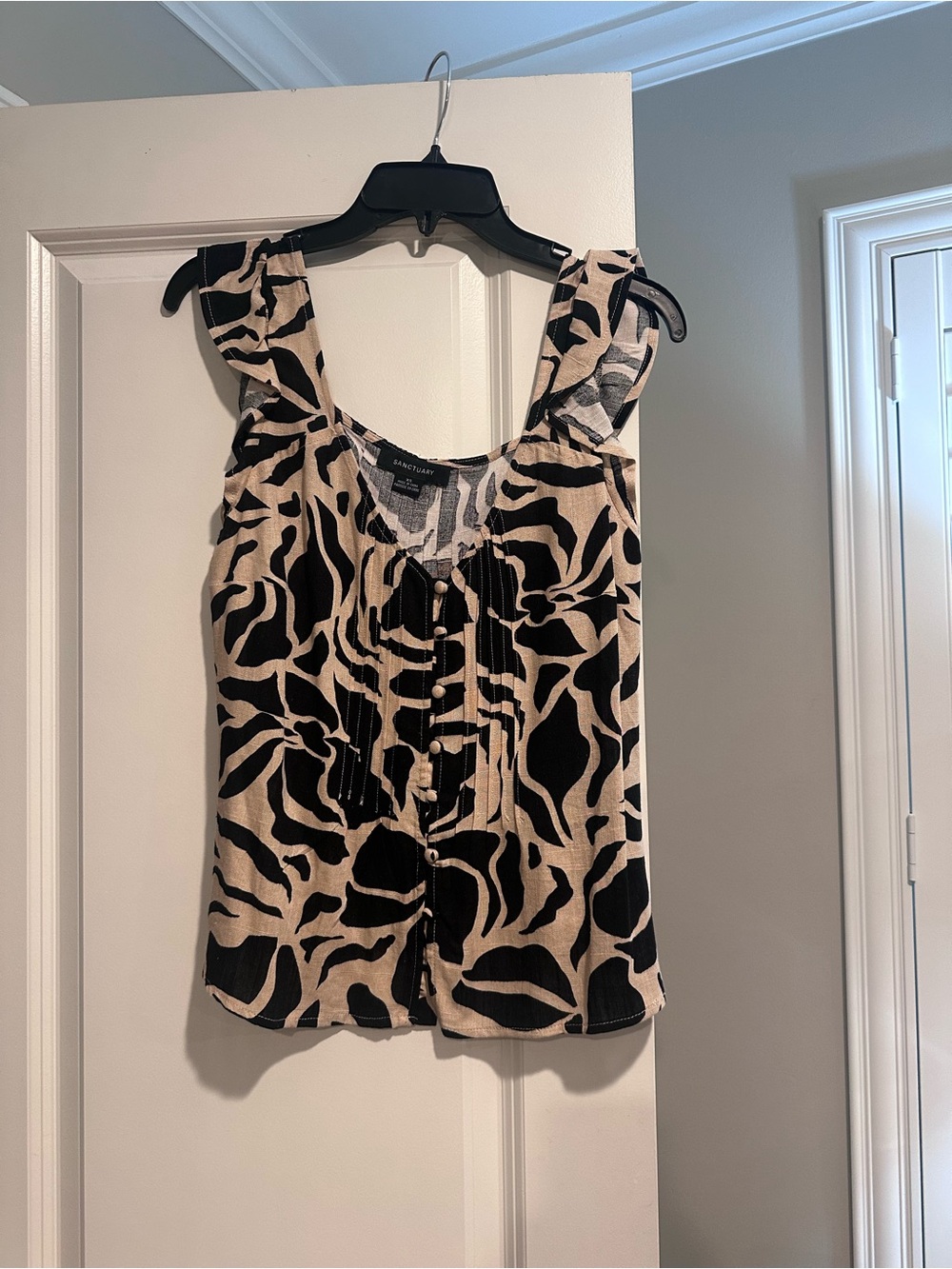 Sanctuary Black and Cream Printed Ruffle Strap blouse